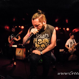 043 Suffocate With Your Fame